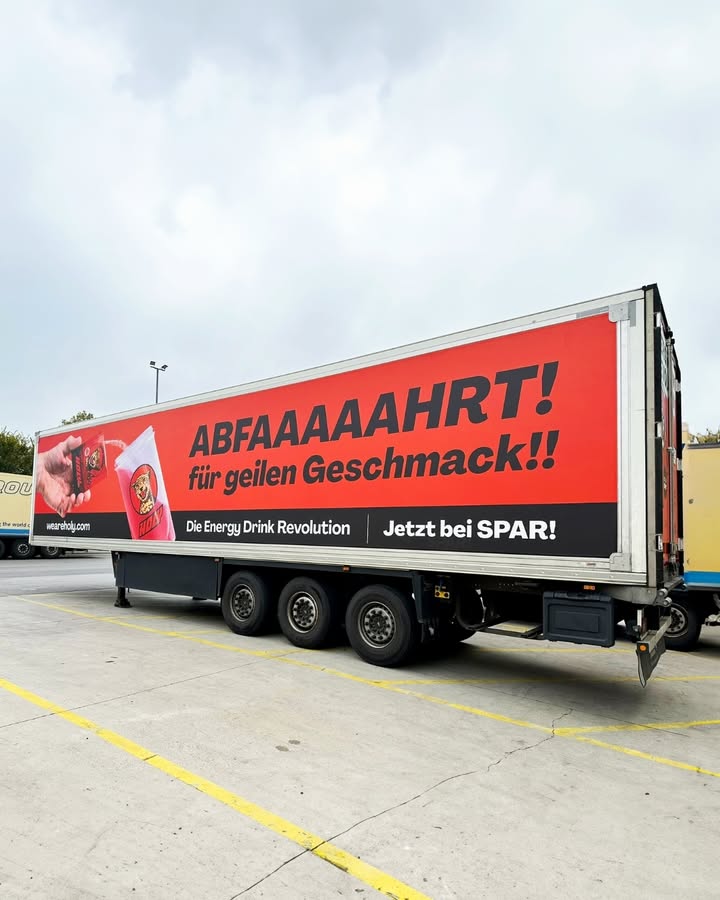 <p>HOLYfizierter LKW</p>