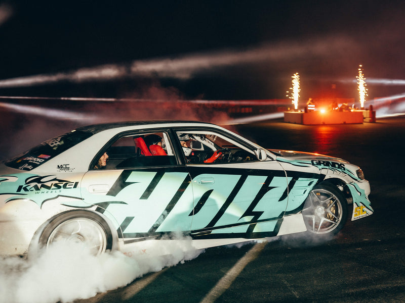 <p>HOLY Drift-Taxi vom Drift-Profi Alex @tofugarage</p>