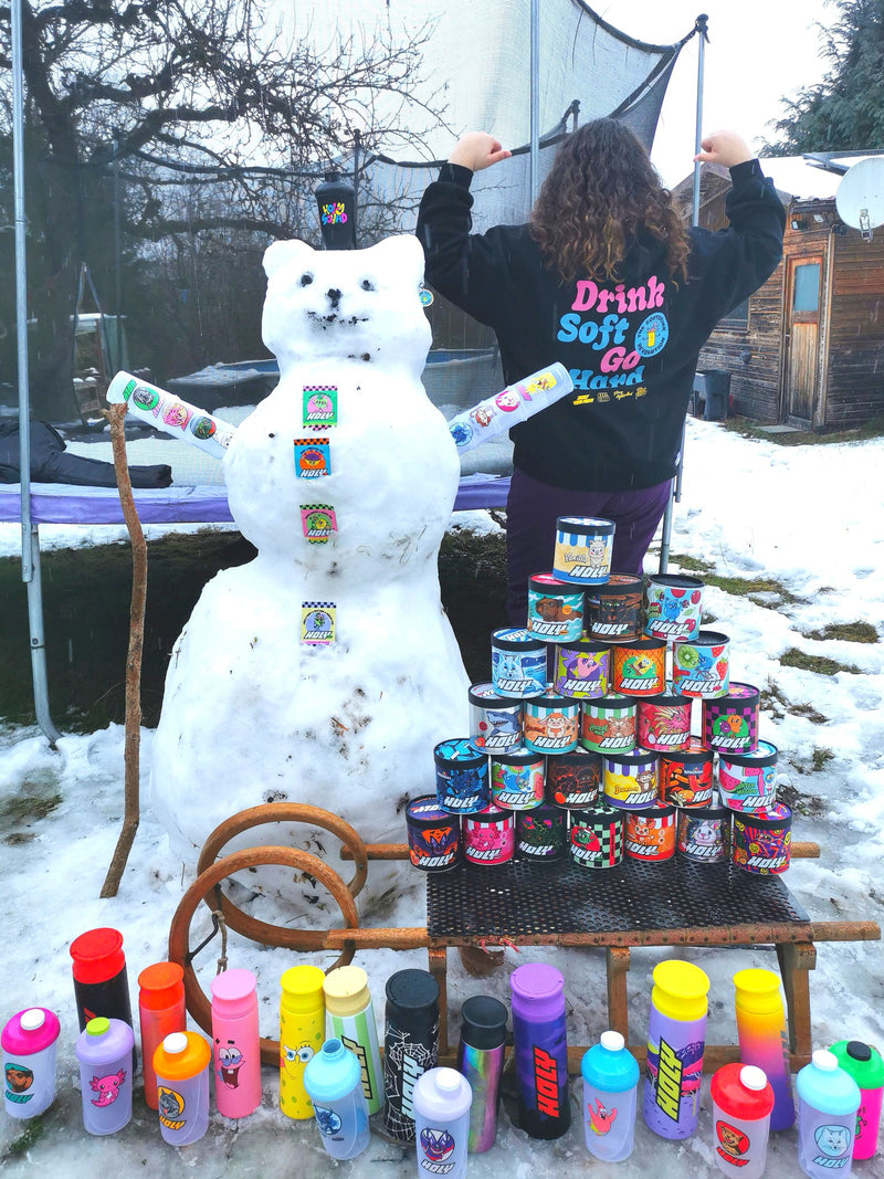<p>HOLY Schneemann Challenge – Einsendung von Squad Member Julia & ihrer Tochter </p>