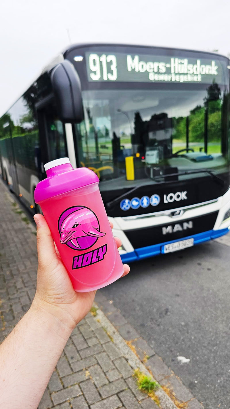 <p>Der tägliche Begleiter von Squad Member & Busfahrer Sebastian </p>